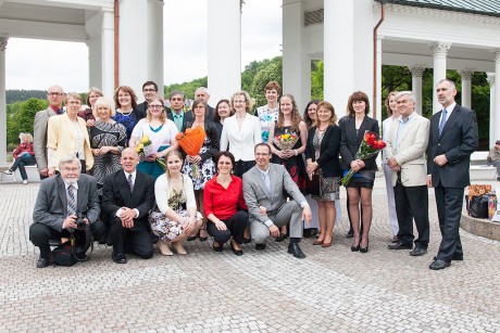 Вручение сертификатов в UJOP Карлова университета в Марианских Лазнях - 2015
